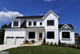 20 Monet Dr, Mays Landing, NJ 08330