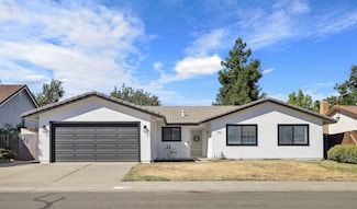 733 Prairie Ct, Galt, CA 95632