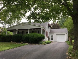 1346 Stevenson Rd, Masury, OH 44438