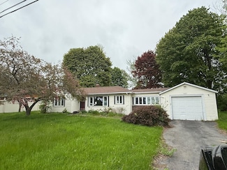 647 Cumberland Head Rd, Plattsburgh, NY 12901