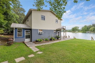 325 Time Out Place, Tamassee, SC 29686