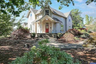 411 Monmouth St, Independence, OR 97351