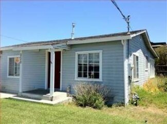 330 30th Ave, Santa Cruz, CA 95062