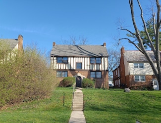 118 W Tulane Rd, Columbus, OH 43202