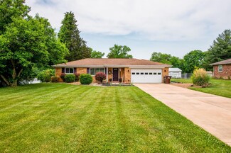 8689 Pastoral Ln, Cincinnati, OH 45244