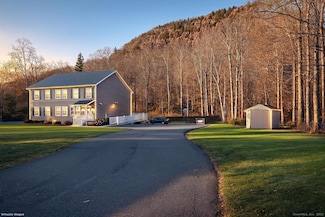 141 Valley St, New Haven, CT 06515