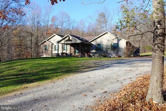 3662 Pleasant Valley Rd, Elliottsburg, PA 17024