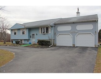 11 Anderson Dr, Marshfield, MA 02050