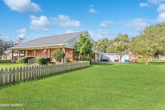 1054 Main St, Parks, LA 70582