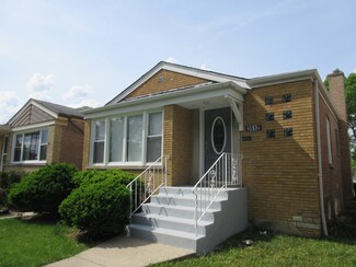 3512 W 77th St, Chicago, IL 60652