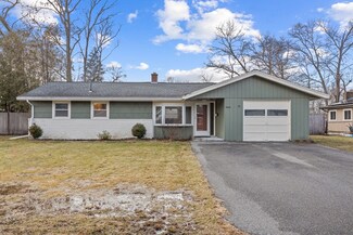 80 Kevin Rd, Brockton, MA 02302