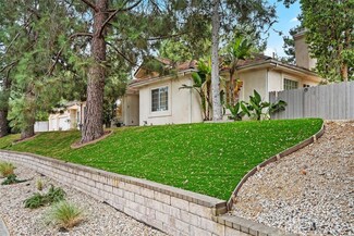 924 Vivian Cir, Newbury Park, CA 91320
