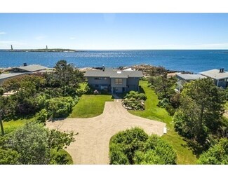 47 Penzance Rd, Rockport, MA 01966