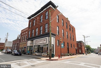 109 Pearl St Unit 1, Snow Hill, MD 21863