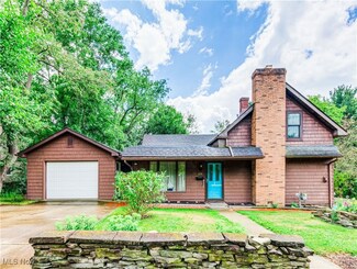424 Stow St, Kent, OH 44240