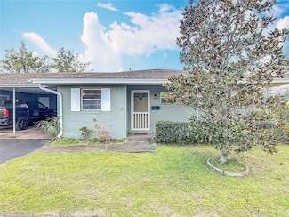 202 Oakleigh Dr Unit 90, Deland, FL 32724