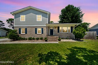 4913 Pleasant Oaks Dr, Wilmington, NC 28412
