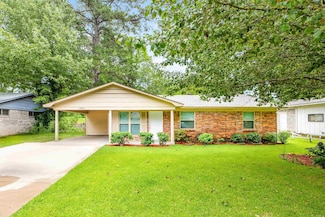 10301 Milkyway Dr, Little Rock, AR 72209