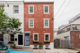 1911 Pemberton St, Philadelphia, PA 19146
