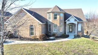 3015 Crystal Springs Blvd, Jeffersonville, IN 47130