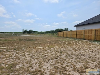 22 Pennsylvania Ave, Port Isabel, TX 78578