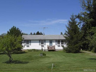 7755 W Somerset Rd, Appleton, NY 14008