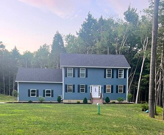 36 Hammond Rd, Deerfield, NH 03037