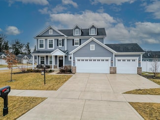 2592 Ritter St, Chesterton, IN 46304