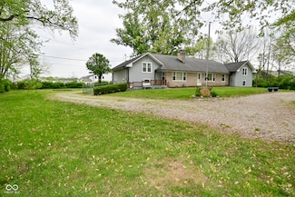 1247 S Runyon Rd, Greenwood, IN 46143