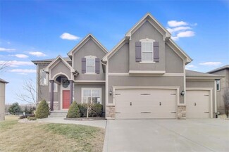 1418 Creekmoor Dr, Raymore, MO 64083