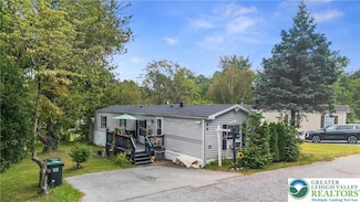 3461 Wolf Pack Dr, Orefield, PA 18069