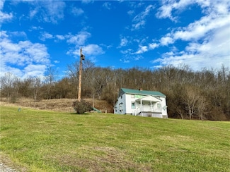 128 Buckland Rd, Wind Ridge, PA 15380