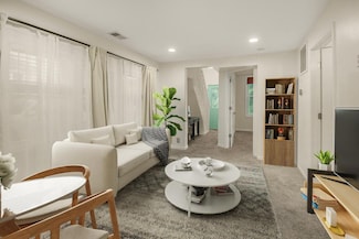 398 Banfil St, Saint Paul, MN 55102