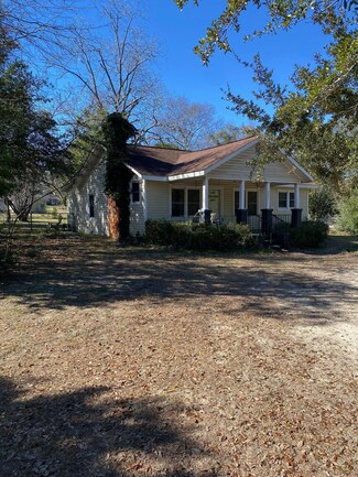 3503 Trolley Line Rd, Aiken, SC 29801