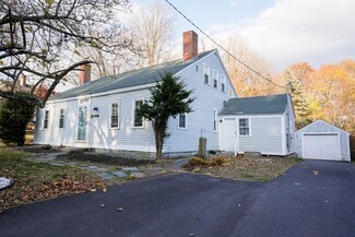 19 Lancaster Ave, Lunenburg, MA 01462