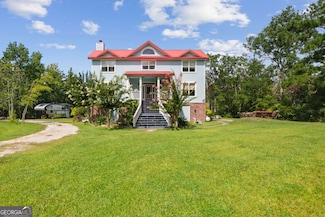 682 Marina Isle Dr, Woodbine, GA 31569