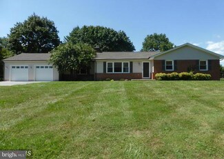 11506 Hannibal Rd, Glen Arm, MD 21057