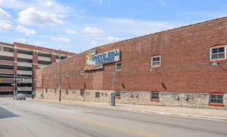 585 S Upper St Unit 100, Lexington, KY 40508