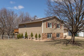 3515 9 1 2 Ave NW, Rochester, MN 55901