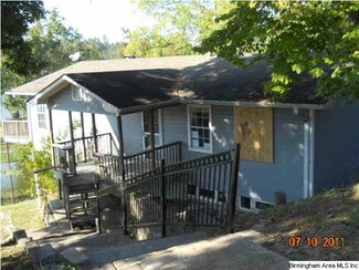 123 Toms Cabin Rd, Bessemer, AL 35023