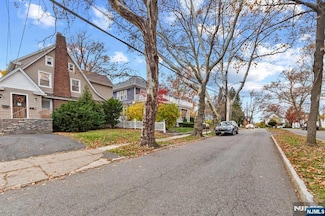 23 Grand Ave Unit 2nd Floor, Ridgefield Park, NJ 07660