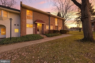 3345 S Leisure World Blvd, Silver Spring, MD 20906