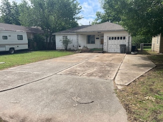 1812 NW Lincoln Ave, Lawton, OK 73507