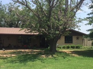 633 Ray Rd, Dean, TX 76305