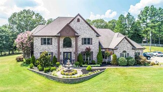 125 Hickory Lake Dr, Eads, TN 38028