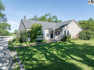 1763 S 311th St W, Garden Plain, KS 67050