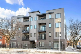 204 S Leavitt St Unit 301, Chicago, IL 60612