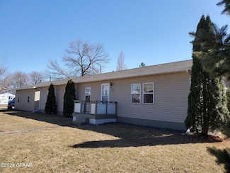 115 Newton Ave, Crookston, MN 56716