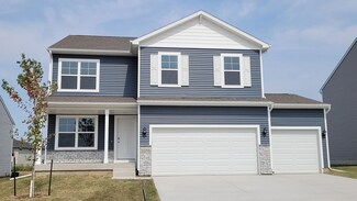 2857 Prairielight Dr, Hiawatha, IA 52233