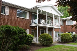 16 Bayberry Dr Unit 3, Sharon, MA 02067